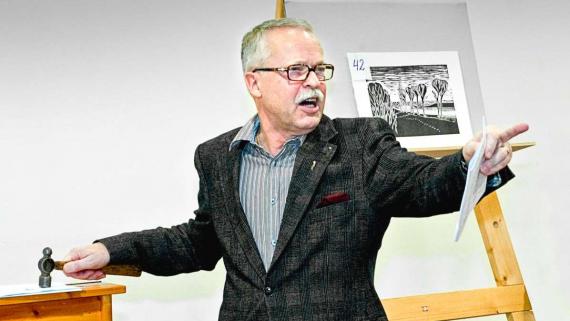 Auktionator Dr. Hans-Georg Sehrt